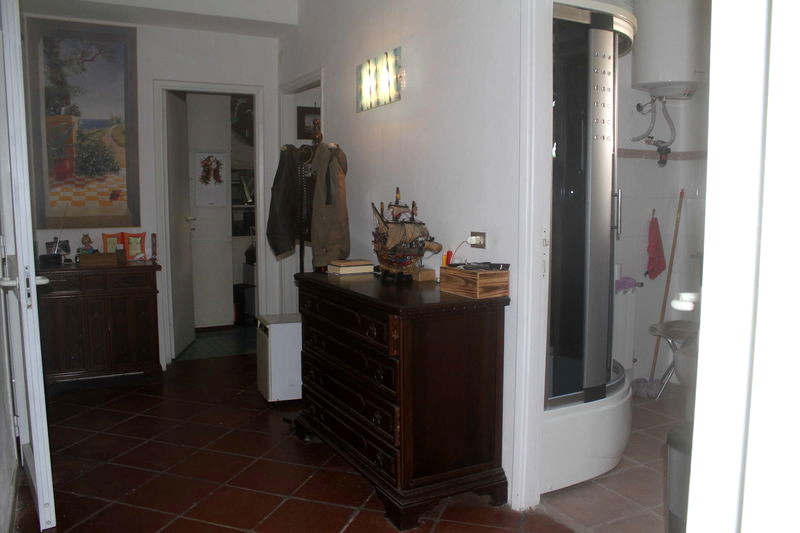 ingresso dal garage